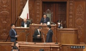 日本国会众议院首相指名选举投票开始