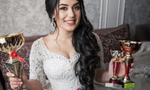 俄罗斯一女棋手赛场投毒!在对手棋盘和棋子上涂抹水银,监控视频曝光